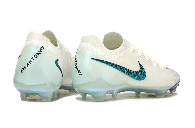 Nike Phantom Luna FG