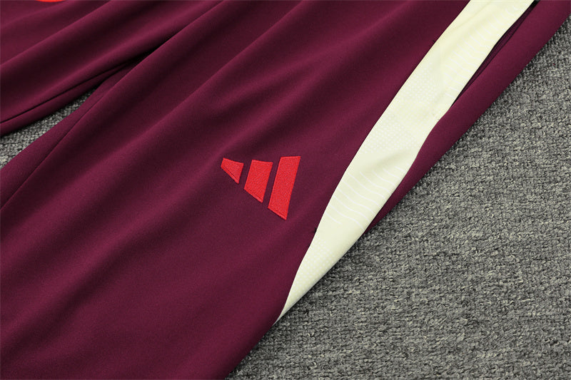 חליפת אימון חצי רוכסן באיירן מינכן