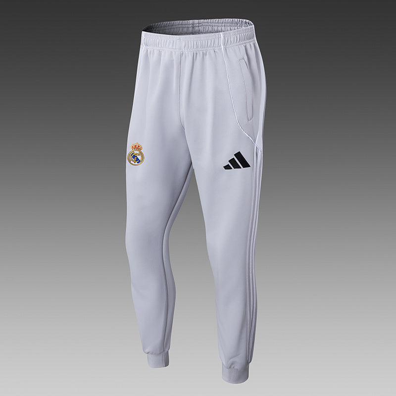 חליפת אימון ריאל מדריד