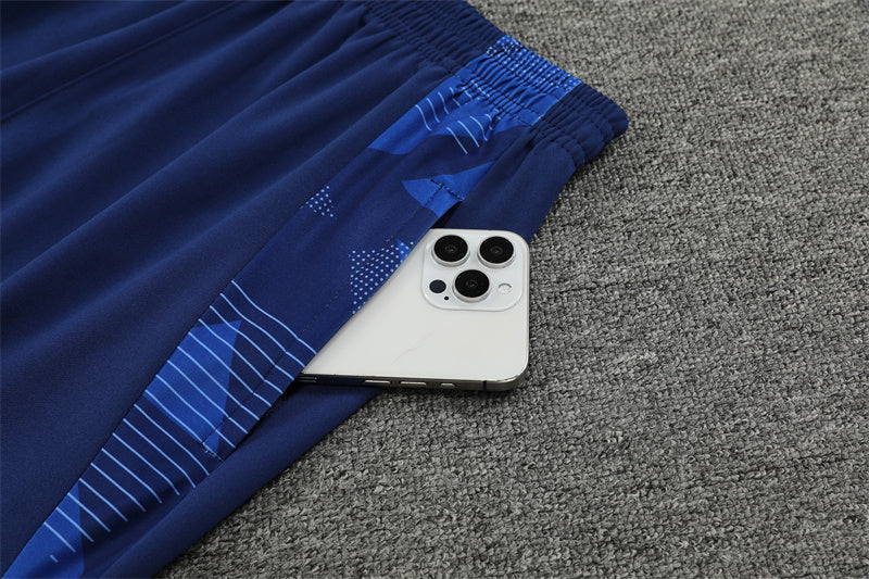 חליפת אימון חצי רוכסן איטליה