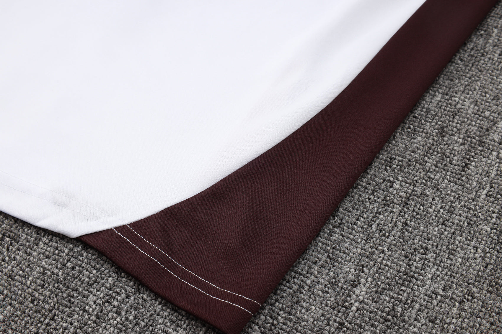 חליפת אימון חצי רוכסן באיירן מינכן