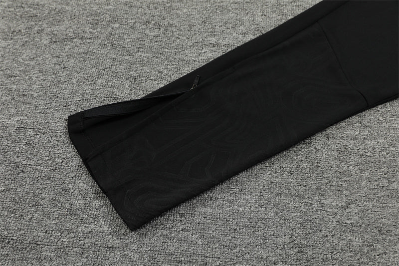 חליפת אימון חצי רוכסן דורטמונד