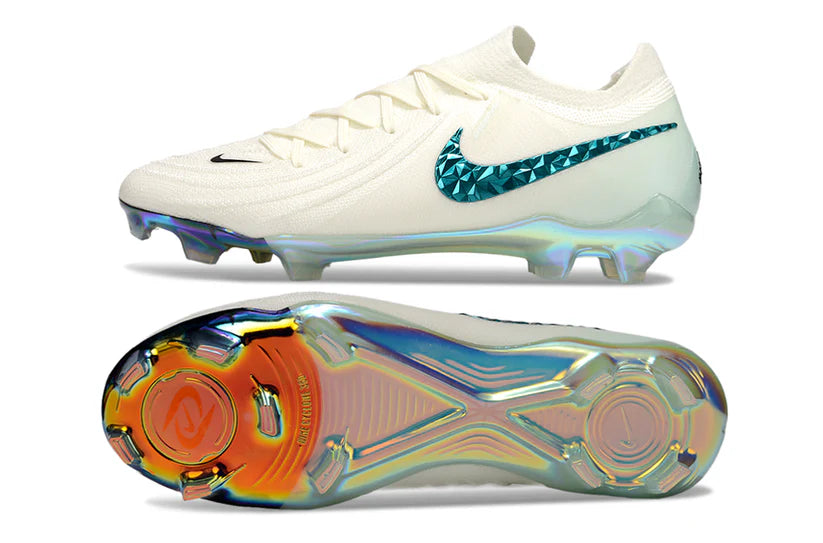 Nike Phantom Luna FG