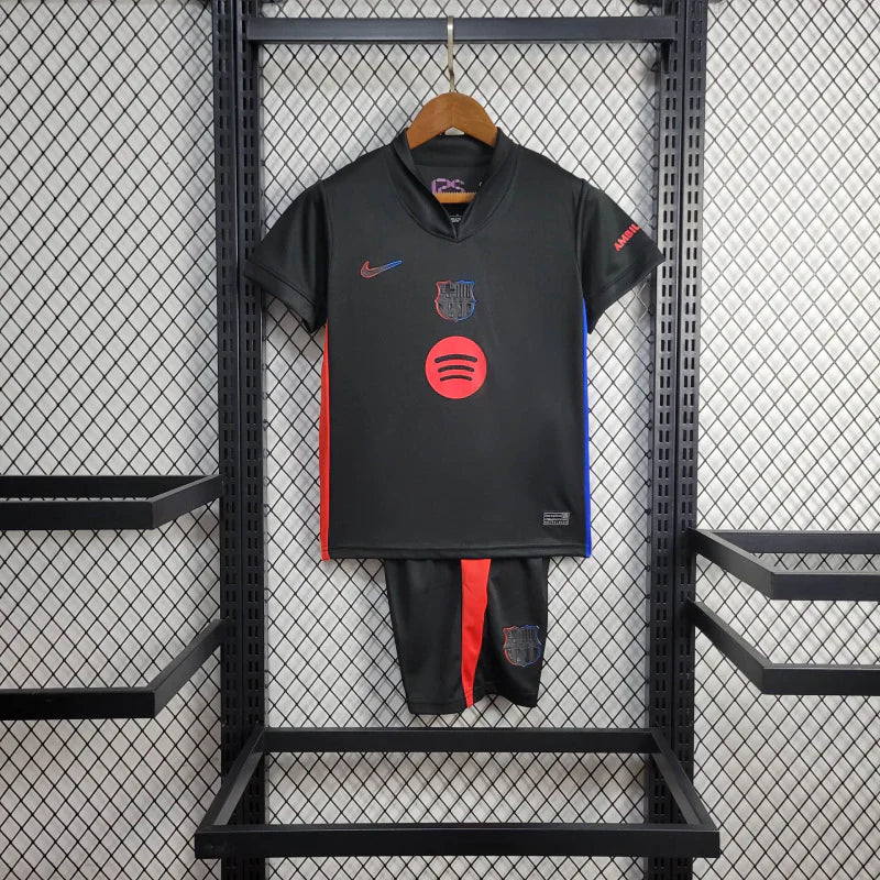 חליפת ילדים ברצלונה חוץ עונת 24/25