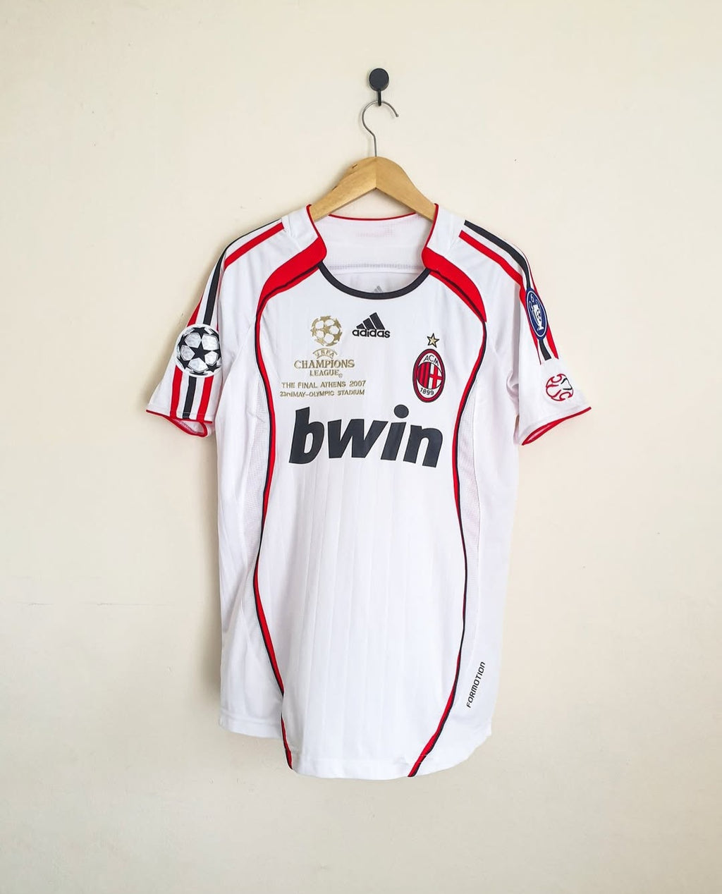 חולצת גמר ליגת האלופות מילאן 2007