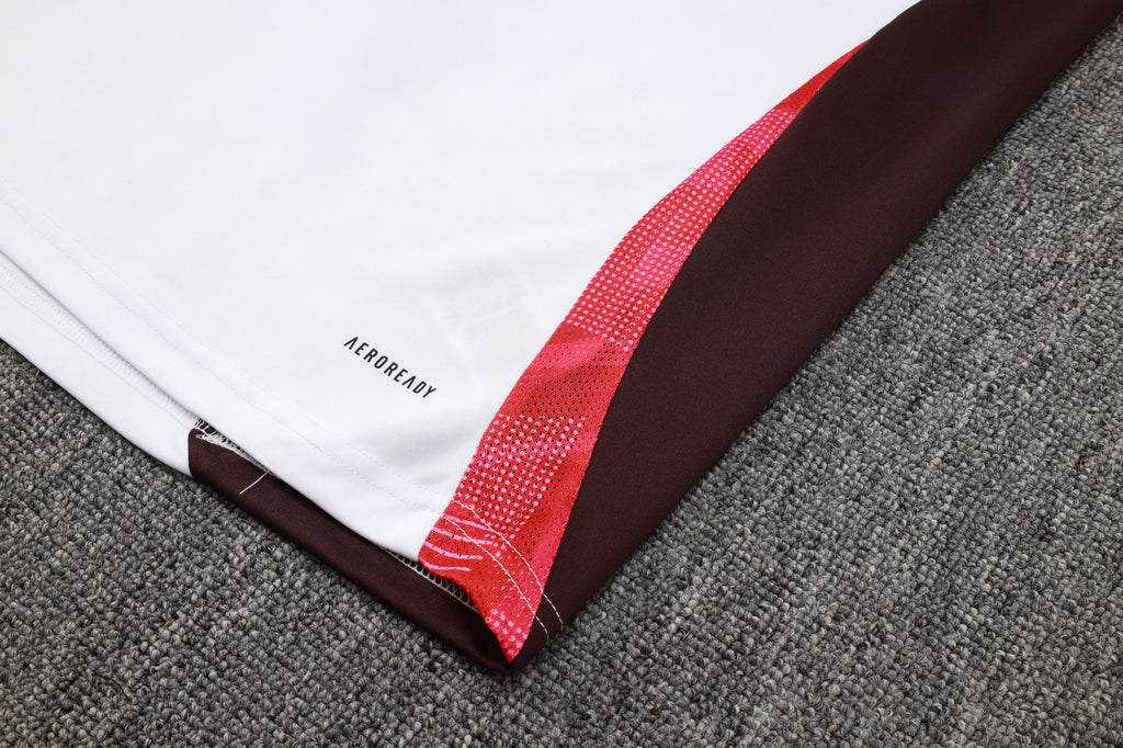 חליפת אימון חצי רוכסן באיירן מינכן